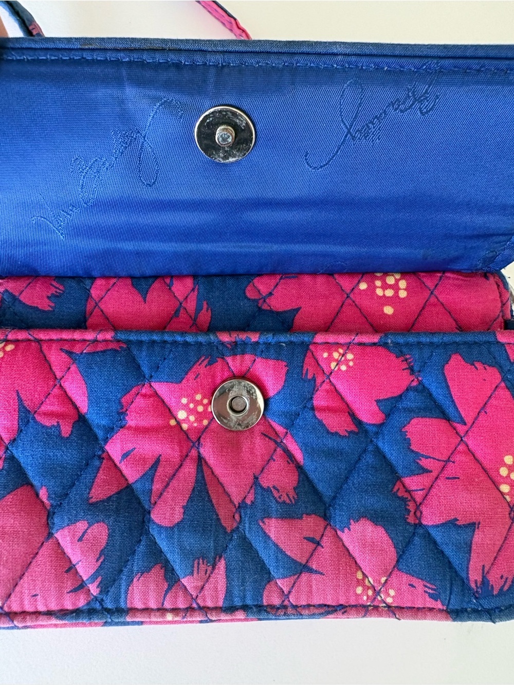 Vera Bradley Crossbody floral zip wallet bag - Picture 4 of 10